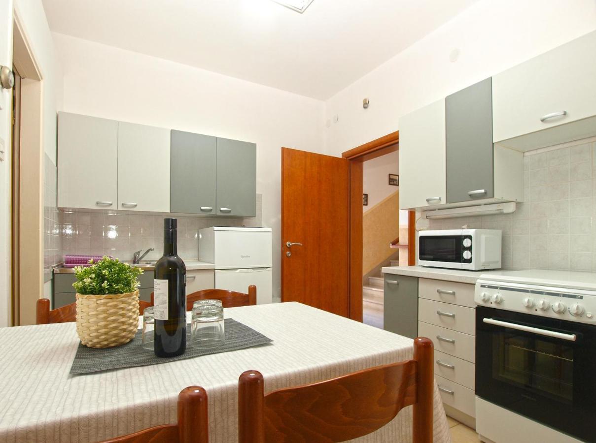 Apartments Biskupije 810 Medulin Zewnętrze zdjęcie