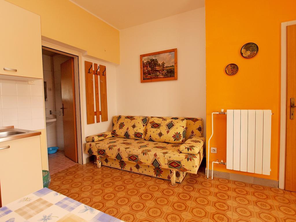 Apartments Biskupije 810 Medulin Zewnętrze zdjęcie
